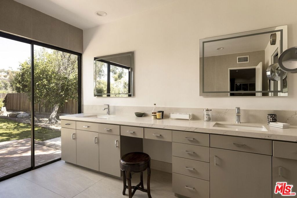 18623 Palomino Drive