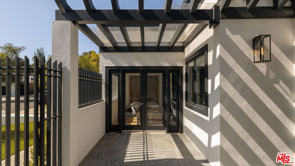 18623 Palomino Drive
