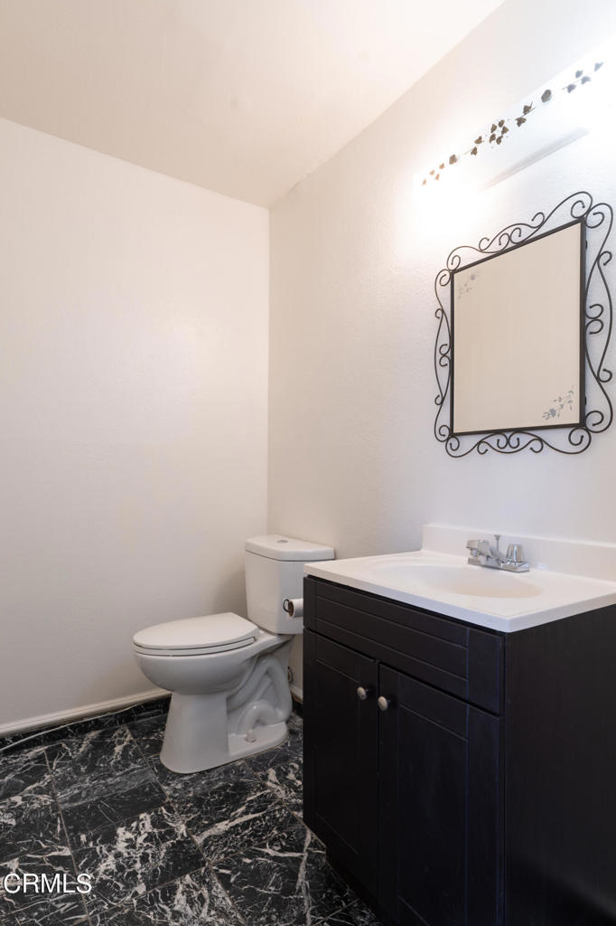 8532 Colombus Avenue Unit: 24