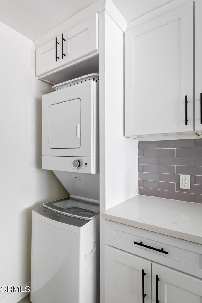 4637 Willis Avenue Unit: 104