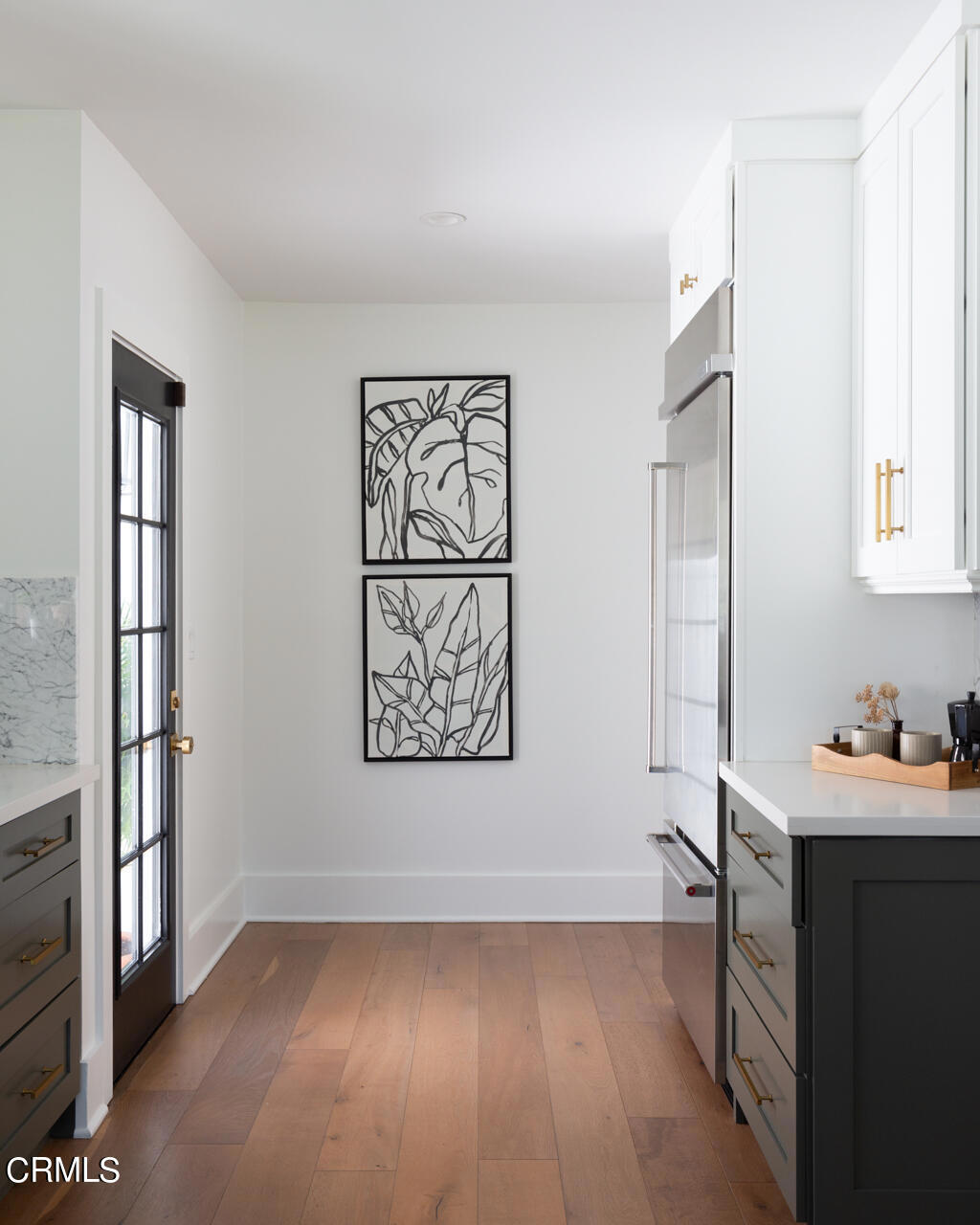 1936 N Roosevelt Avenue