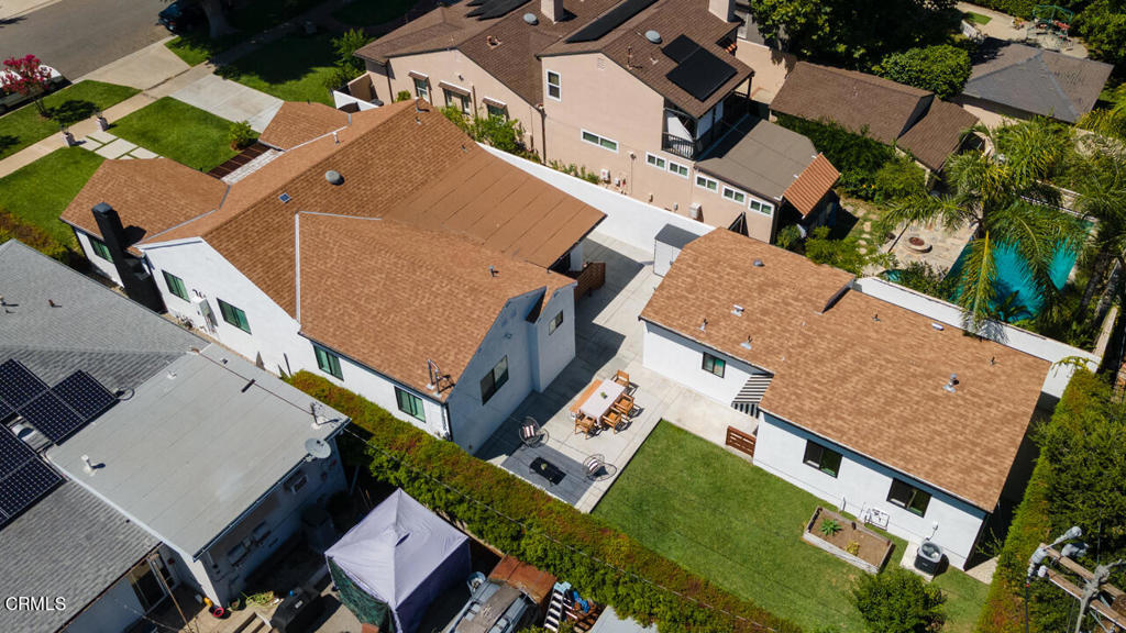 1936 N Roosevelt Avenue