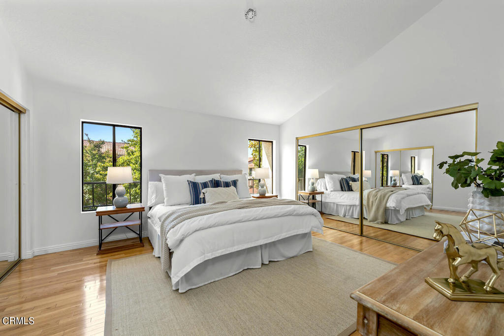 6027 Lindley Avenue Unit: 22