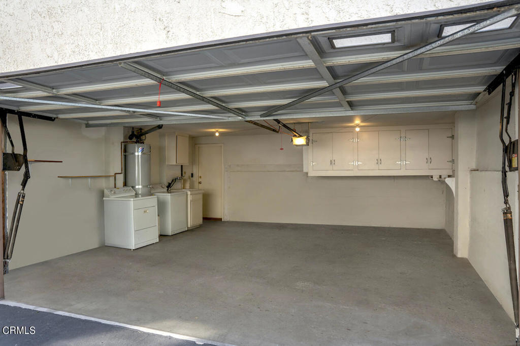 6027 Lindley Avenue Unit: 22