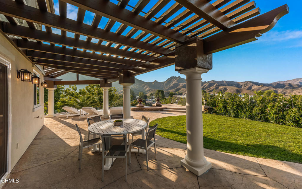 1909 Hazel Nut Court