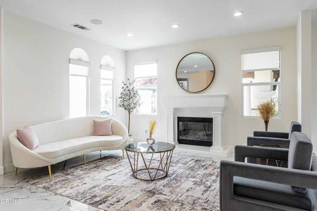 1909 Hazel Nut Court