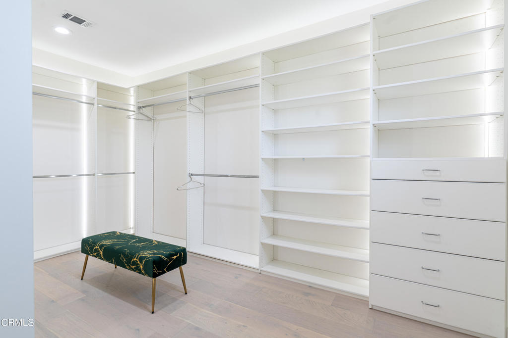 1909 Hazel Nut Court