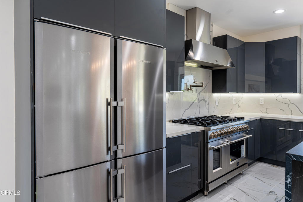 1909 Hazel Nut Court