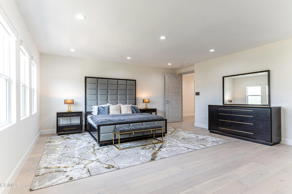 1909 Hazel Nut Court