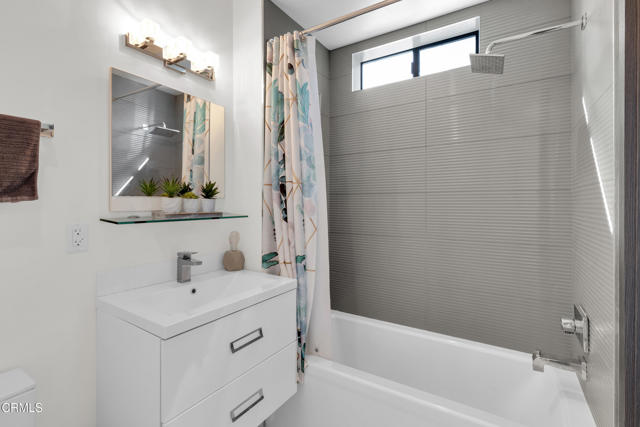 4485 Hazeltine AVE Unit: 3