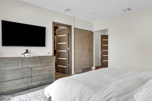 4485 Hazeltine AVE Unit: 3