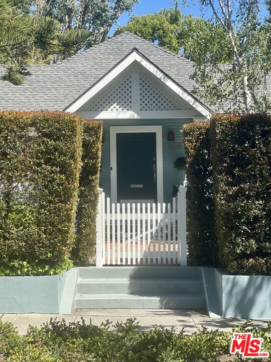 1434 N SPAULDING AVE