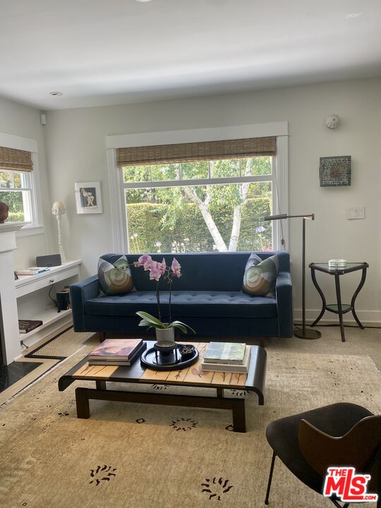 1434 N SPAULDING AVE