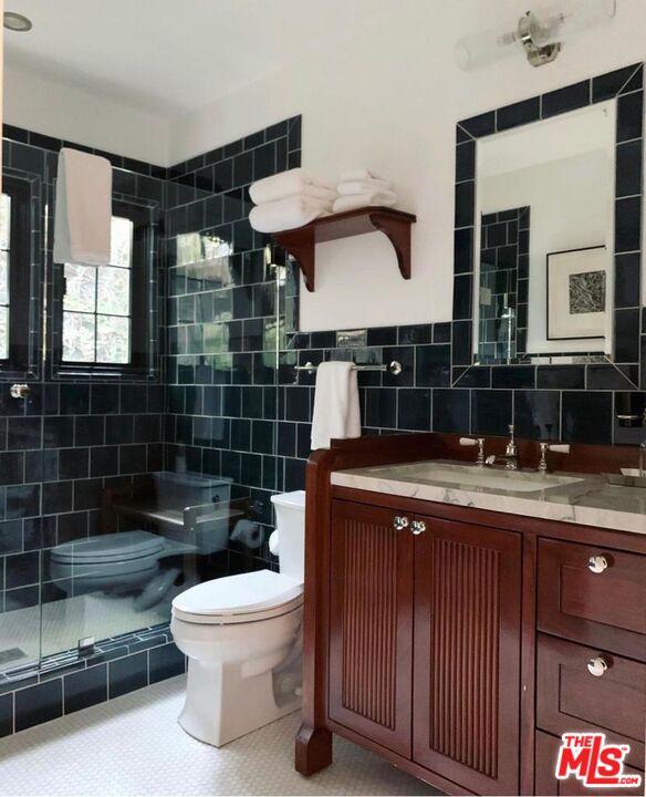 1434 N SPAULDING AVE