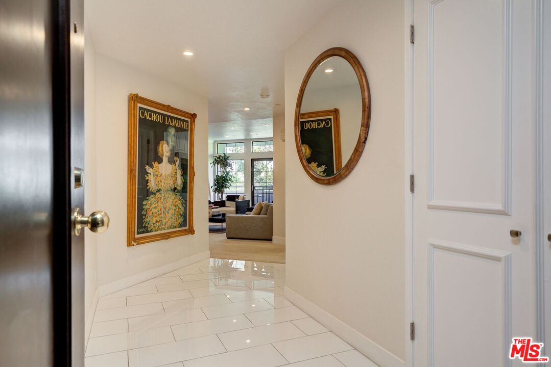 200 N SWALL DR Unit: PH6