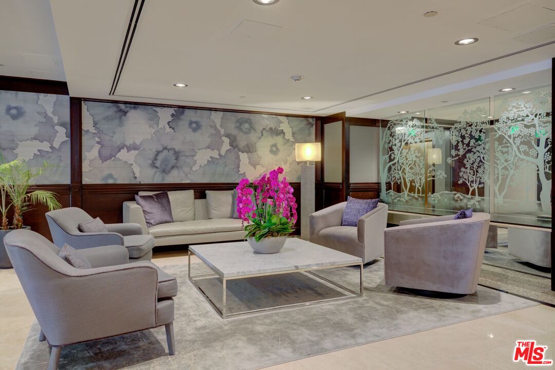 200 N SWALL DR Unit: PH6