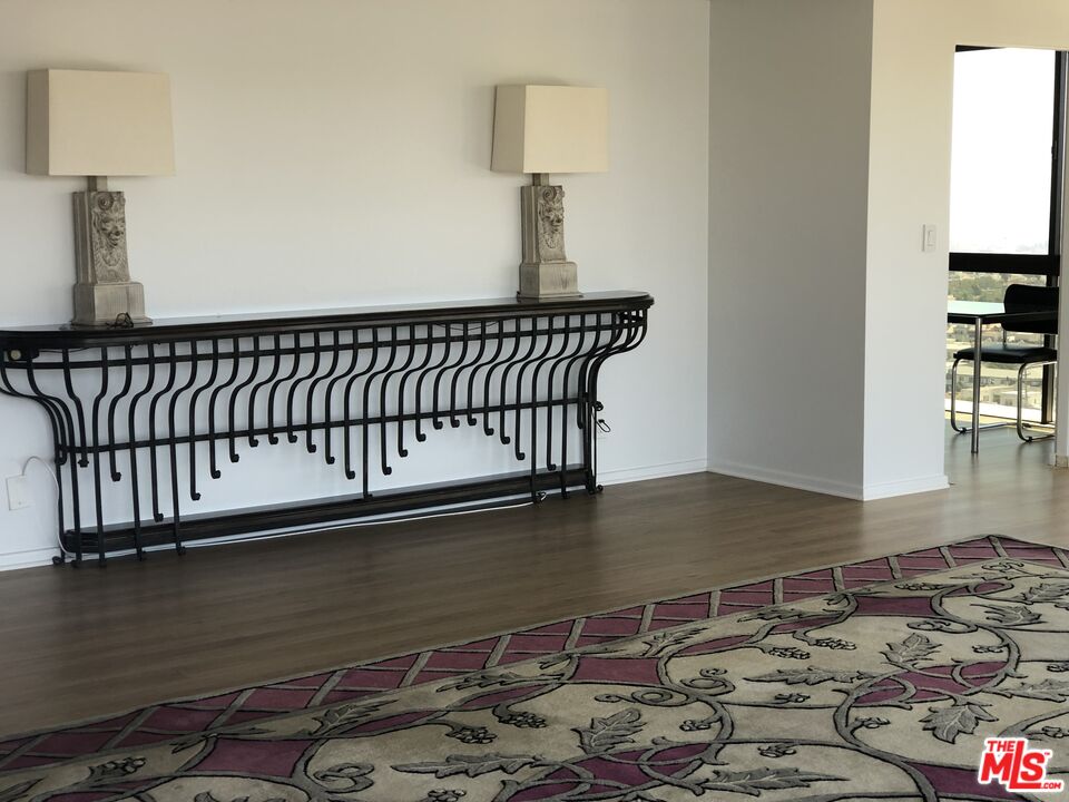 10790 Wilshire Blvd Unit: 1601