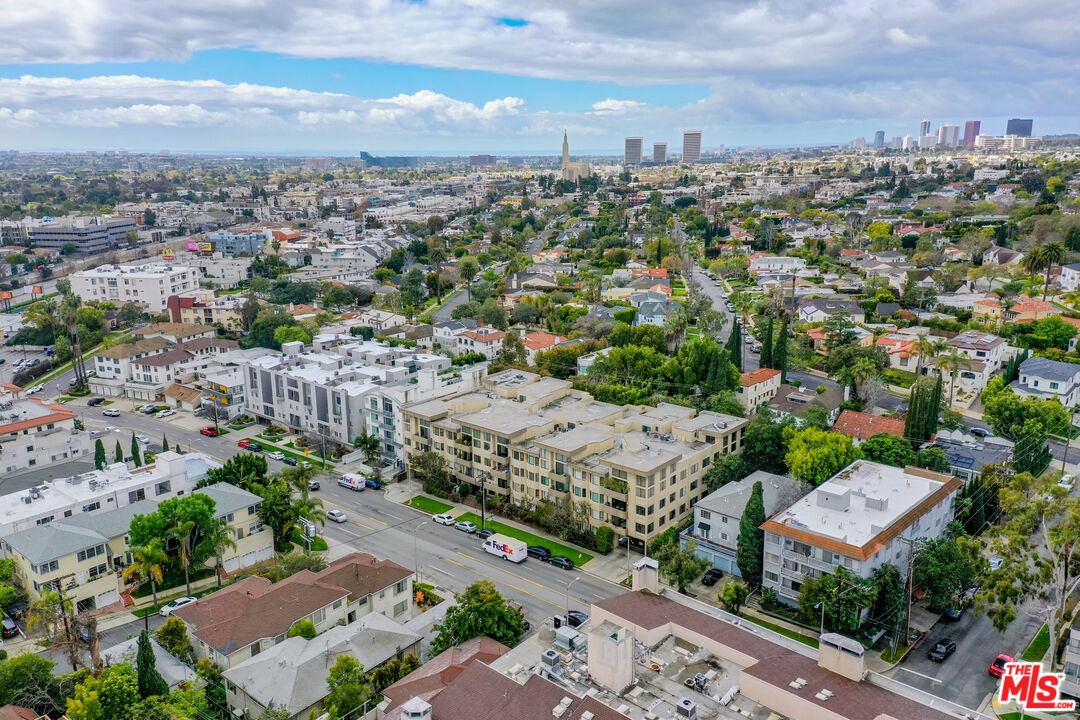 1557 S Beverly Glen Blvd Unit: 310