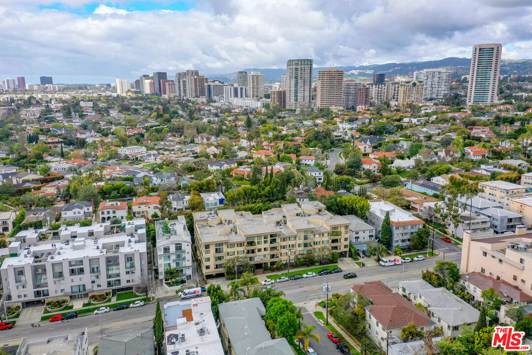 1557 S Beverly Glen Blvd Unit: 310