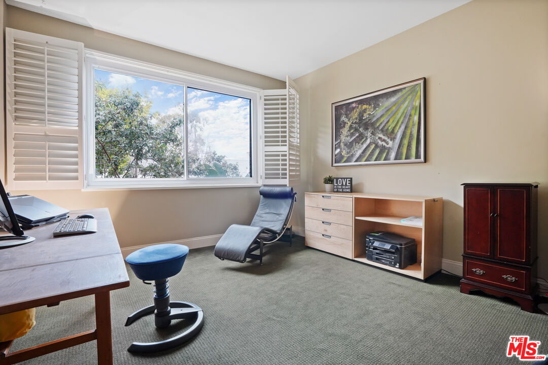 1557 S Beverly Glen Blvd Unit: 310