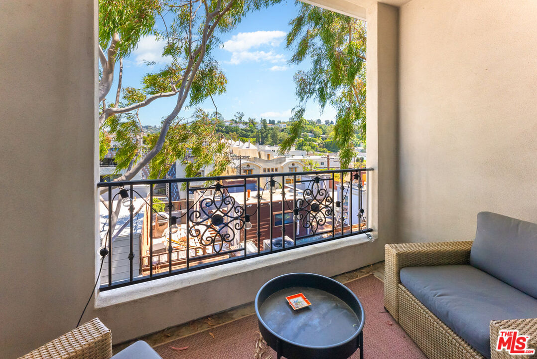 11909 Laurelwood Dr Unit: 3