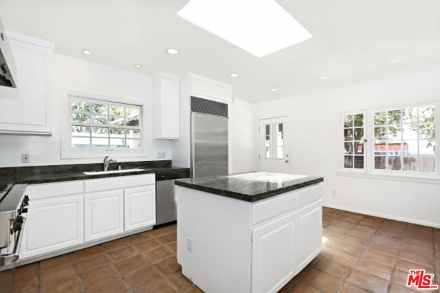 465 N CRESCENT HEIGHTS