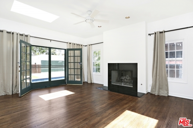 465 N CRESCENT HEIGHTS