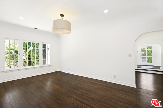 465 N CRESCENT HEIGHTS