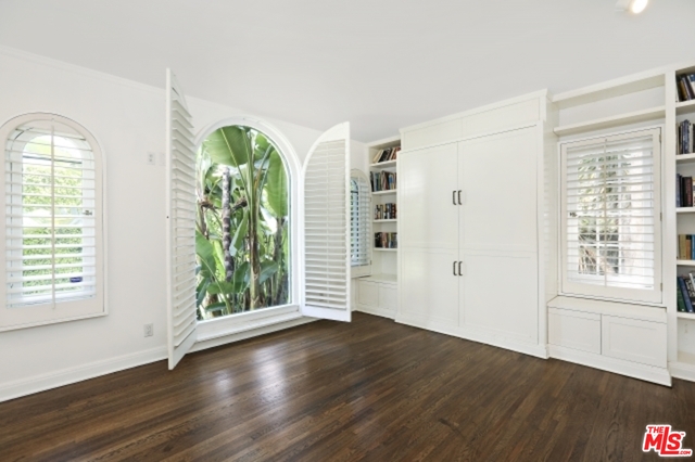 465 N CRESCENT HEIGHTS