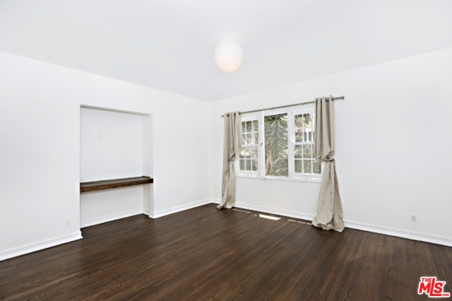 465 N CRESCENT HEIGHTS