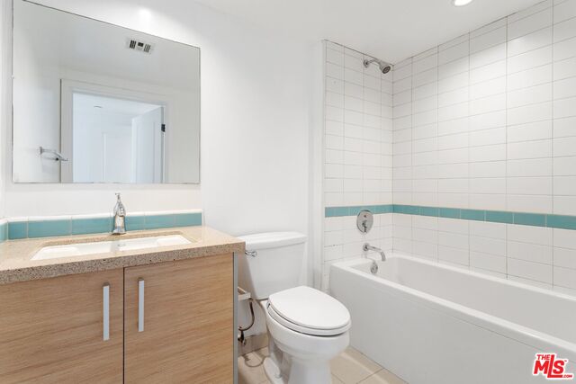 1600 S WESTGATE AVE Unit: 506