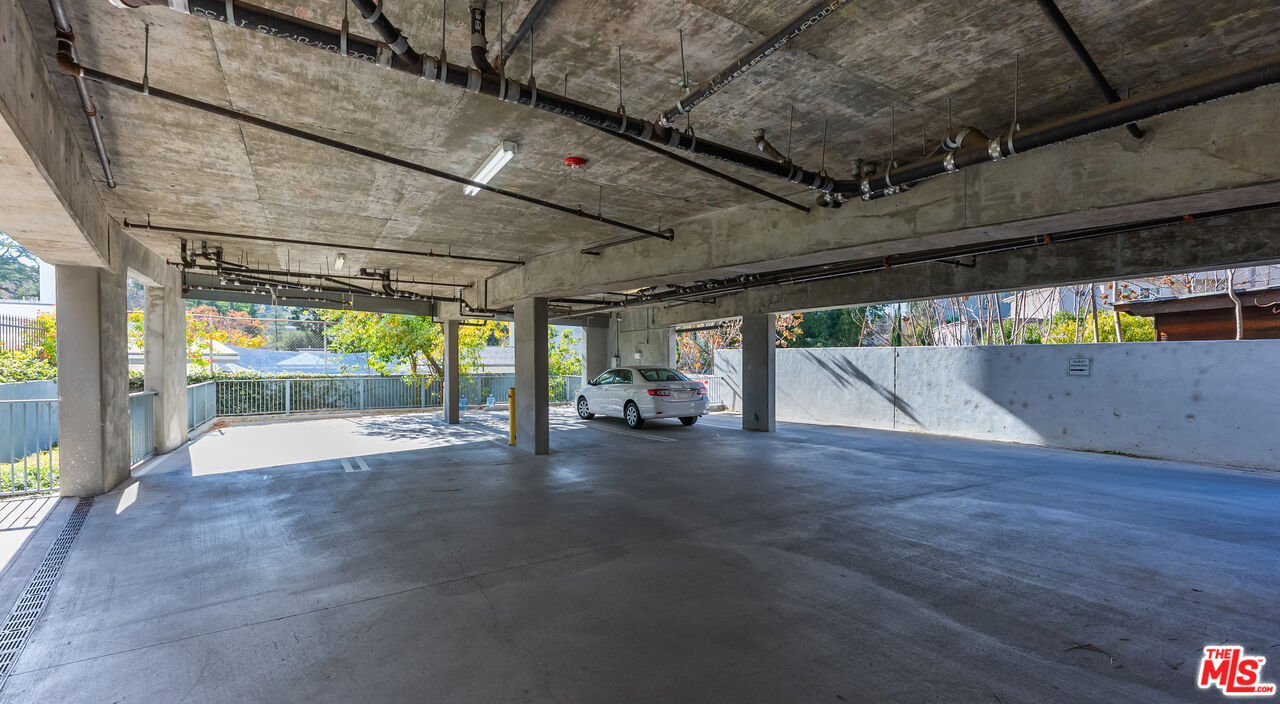 11912 Laurelwood Dr Unit: 103