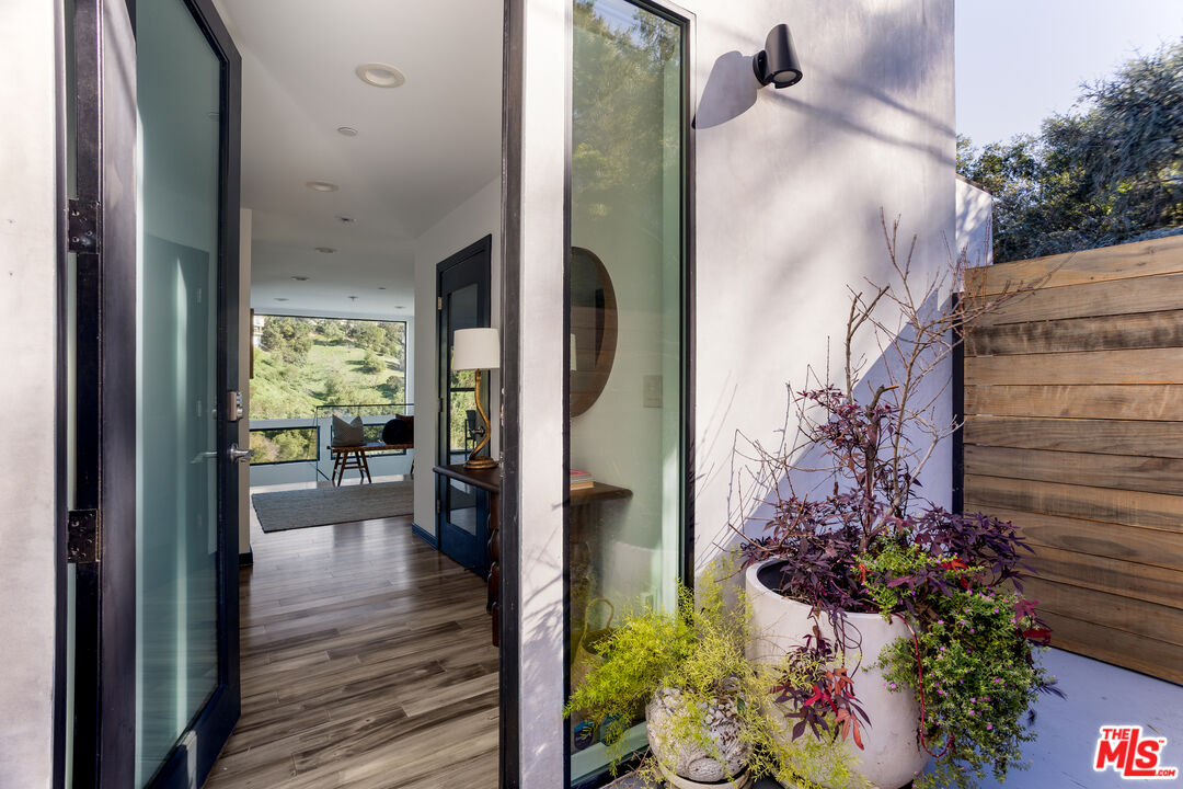 3760 Avenida Del Sol