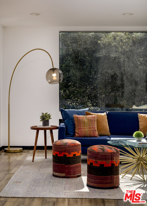 3760 Avenida Del Sol