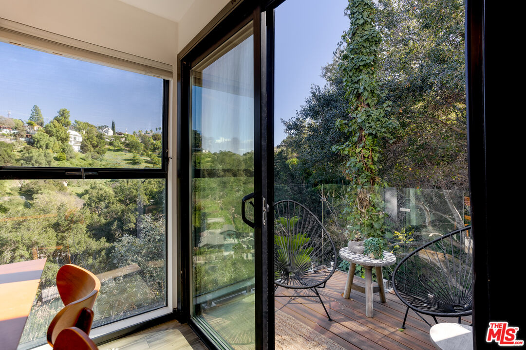 3760 Avenida Del Sol