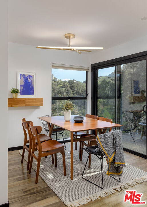 3760 Avenida Del Sol