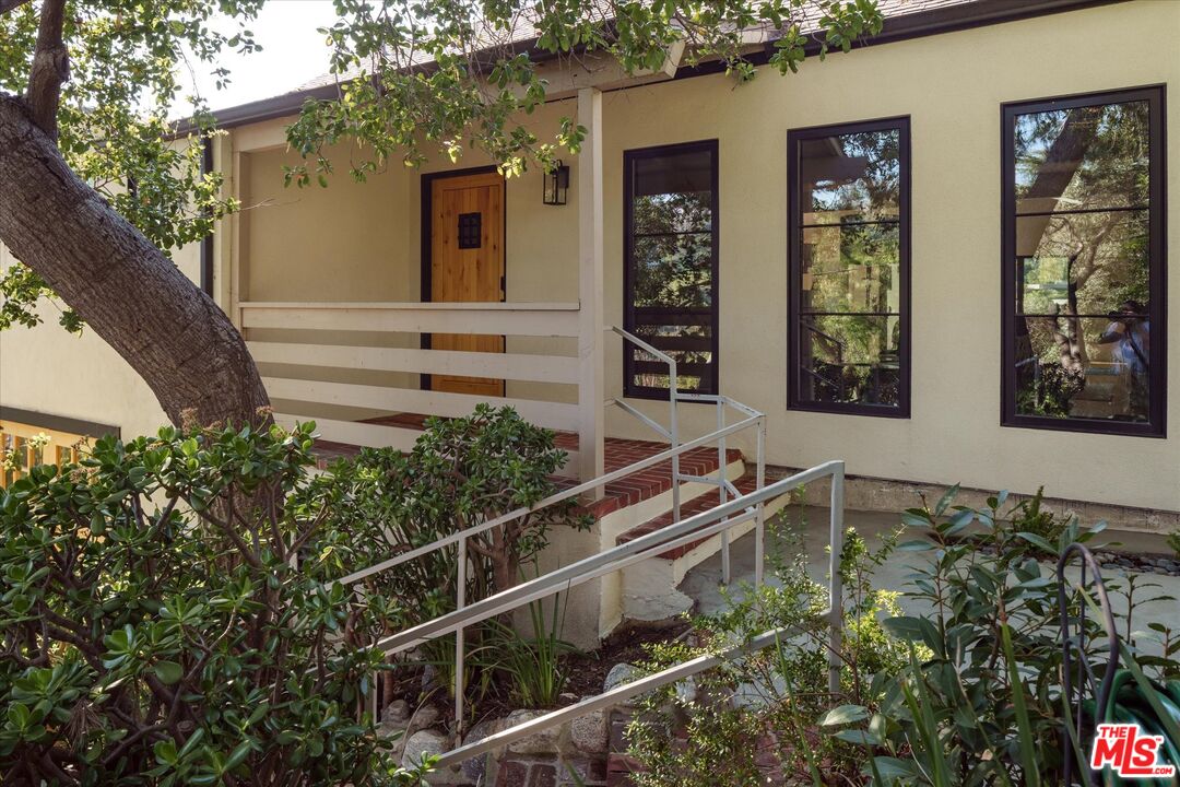 2127 Princeton Ave