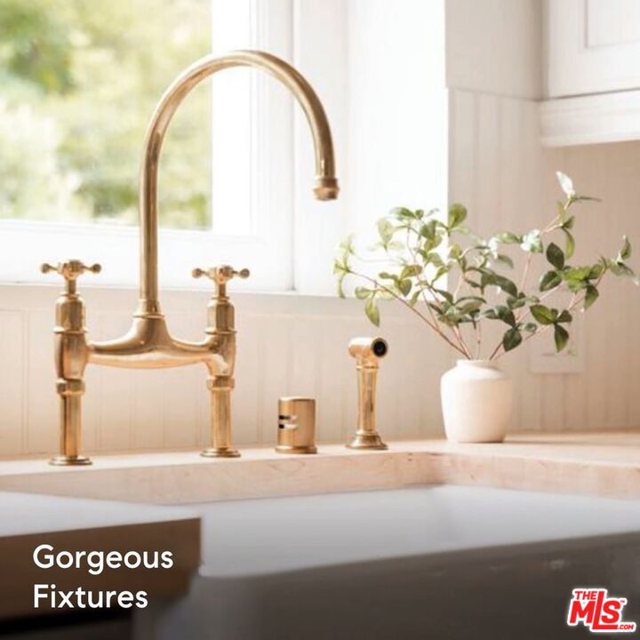 6456 Sycamore Meadows Dr