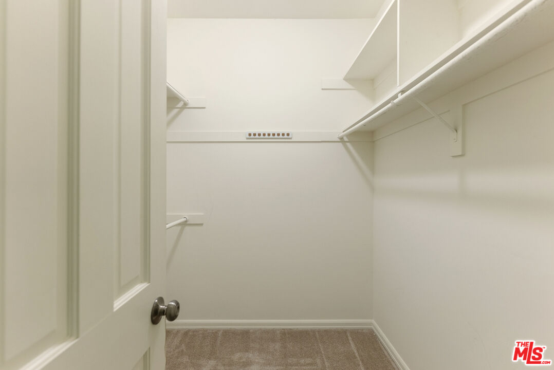 11755 Montana Ave Unit: 208