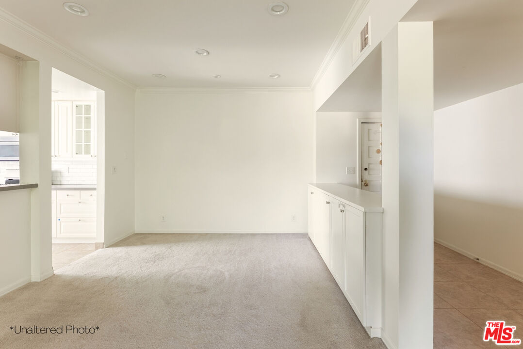 11755 Montana Ave Unit: 208