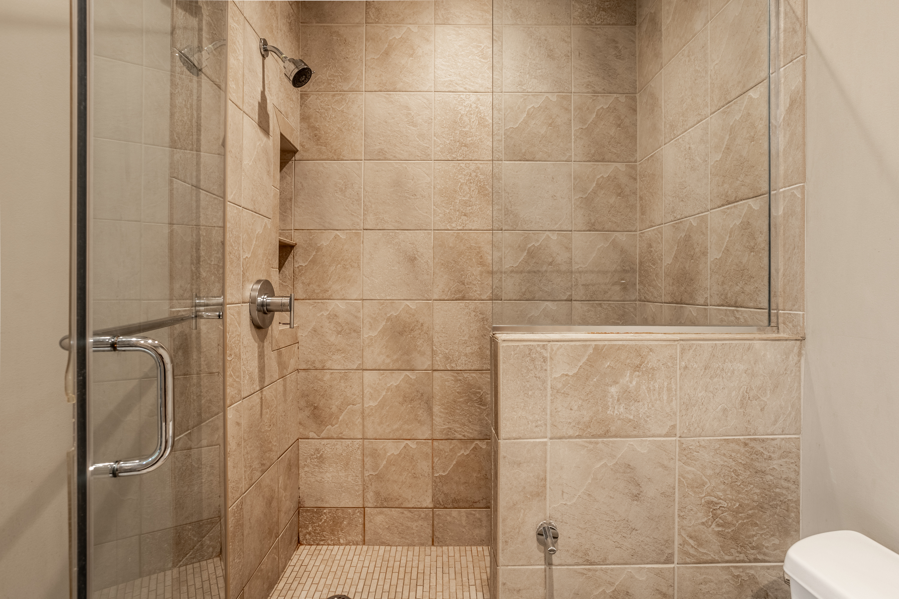222 N East Street Unit: UNIT 109