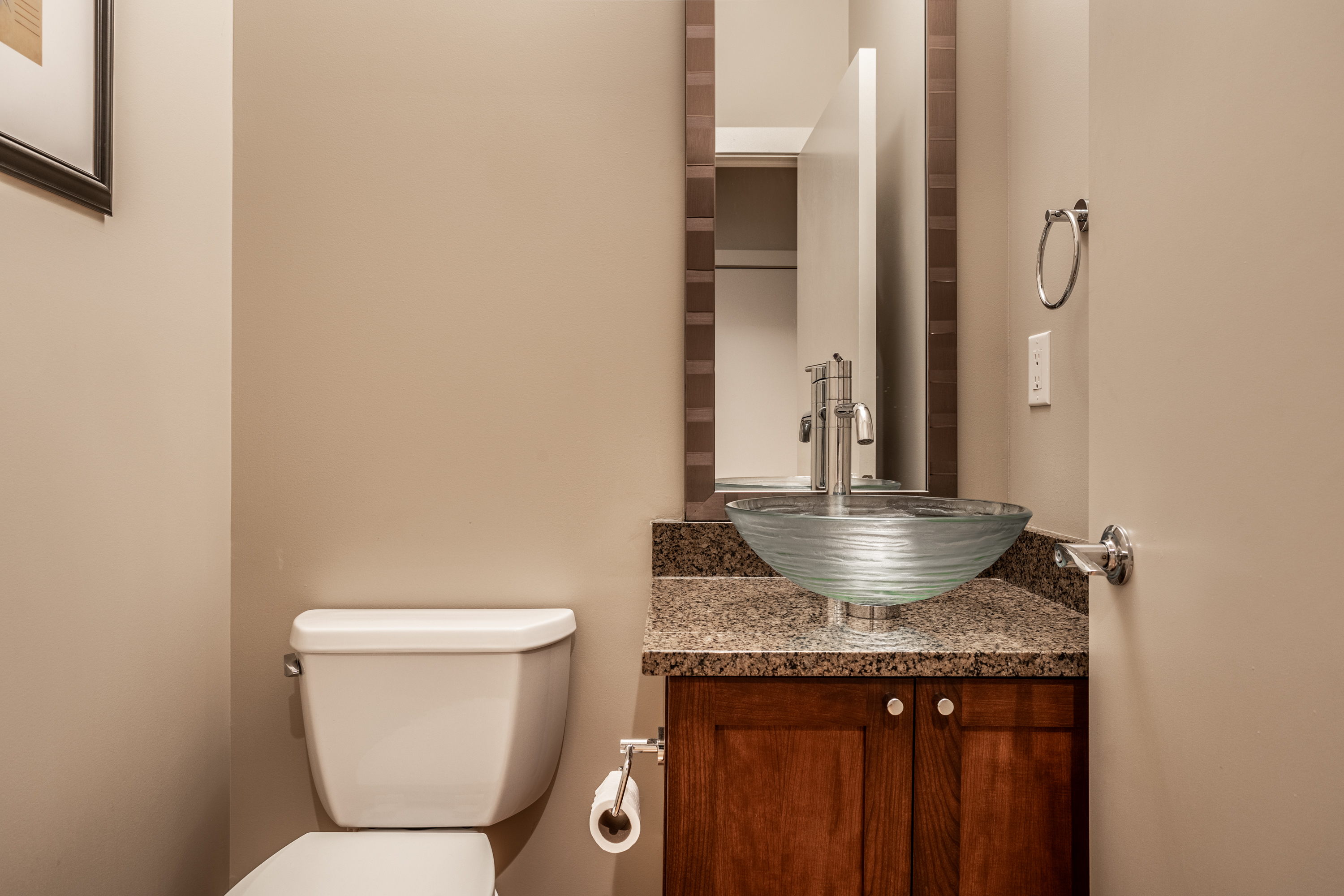 222 N East Street Unit: UNIT 109