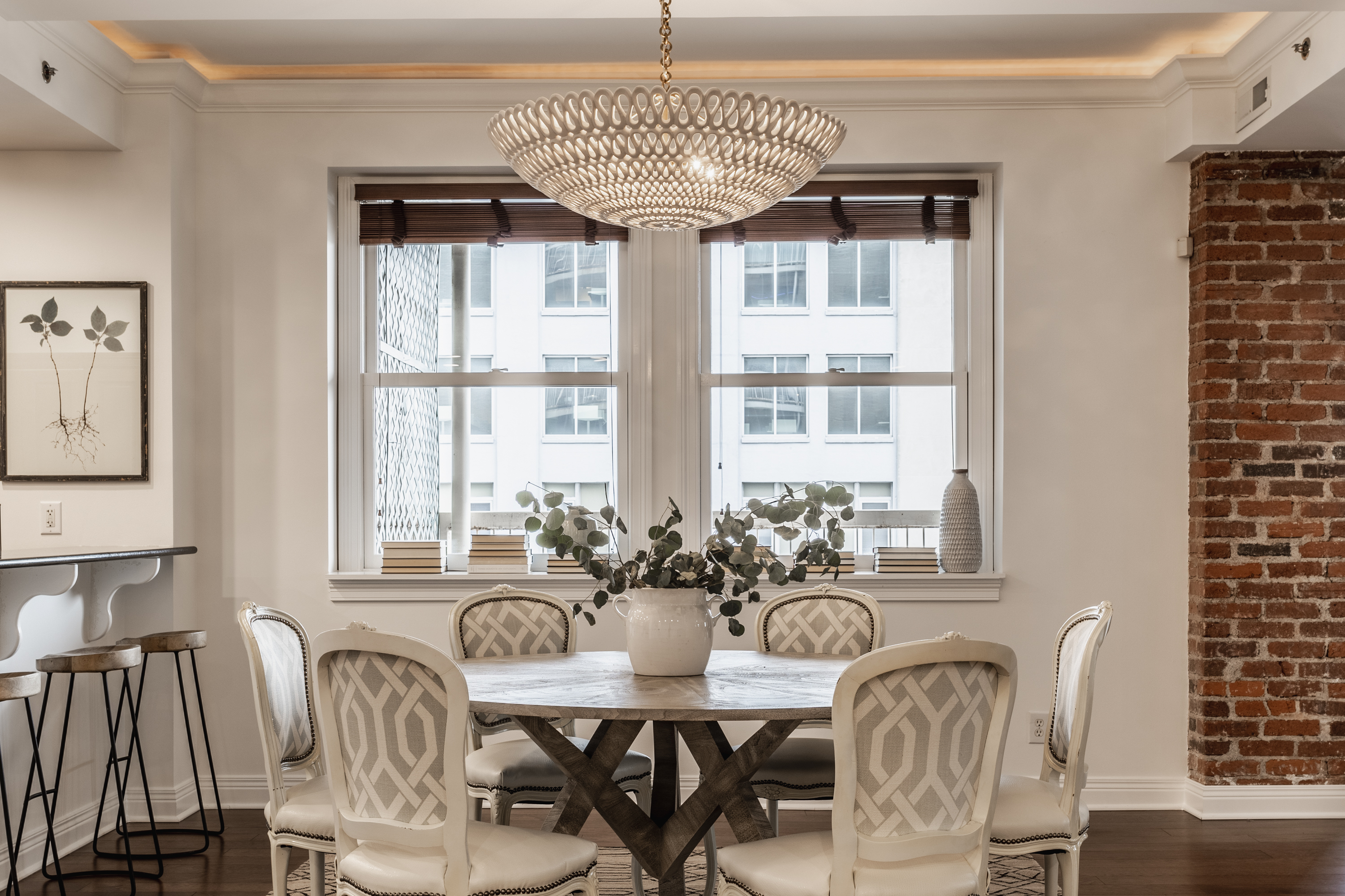 110 E Washington St. #900 Unit: 900