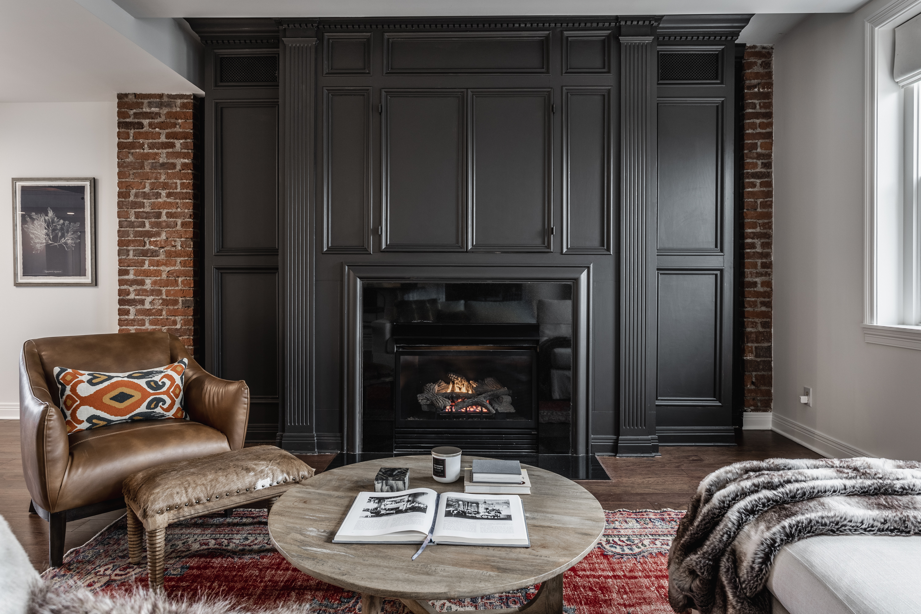 110 E Washington St. #900 Unit: 900