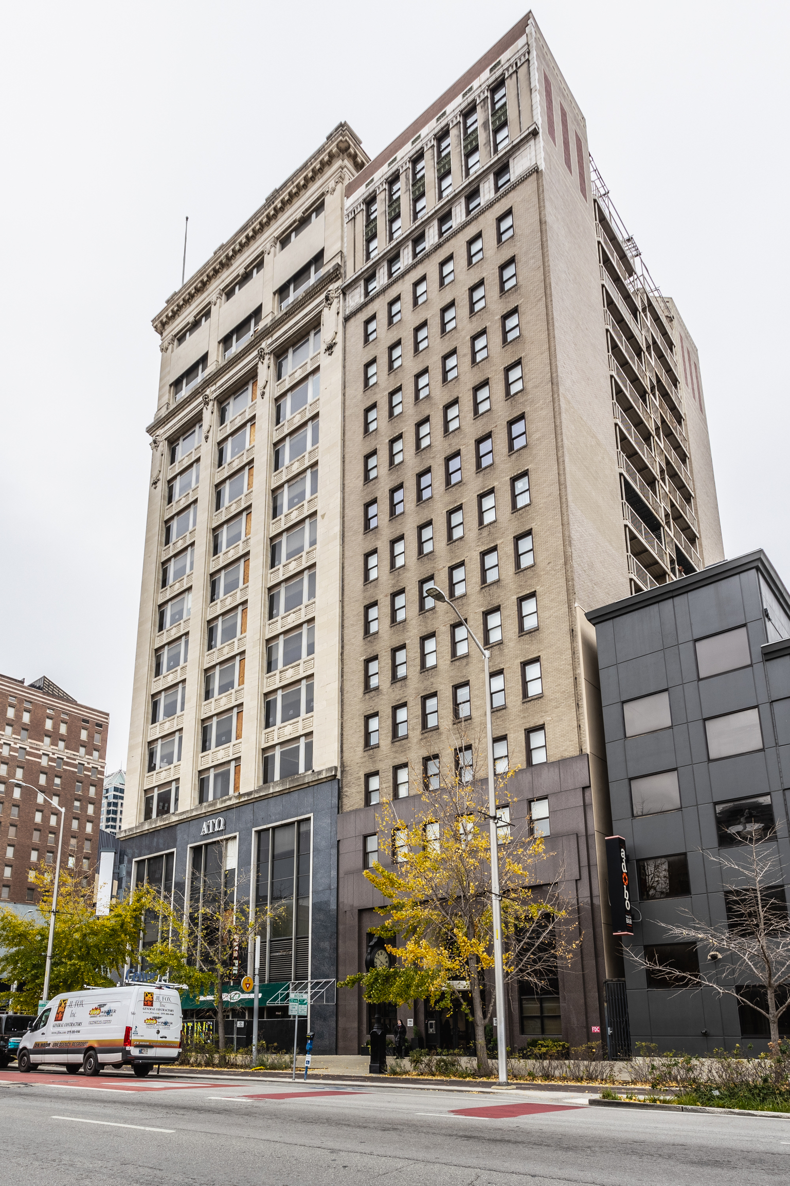 110 E Washington St. #900 Unit: 900