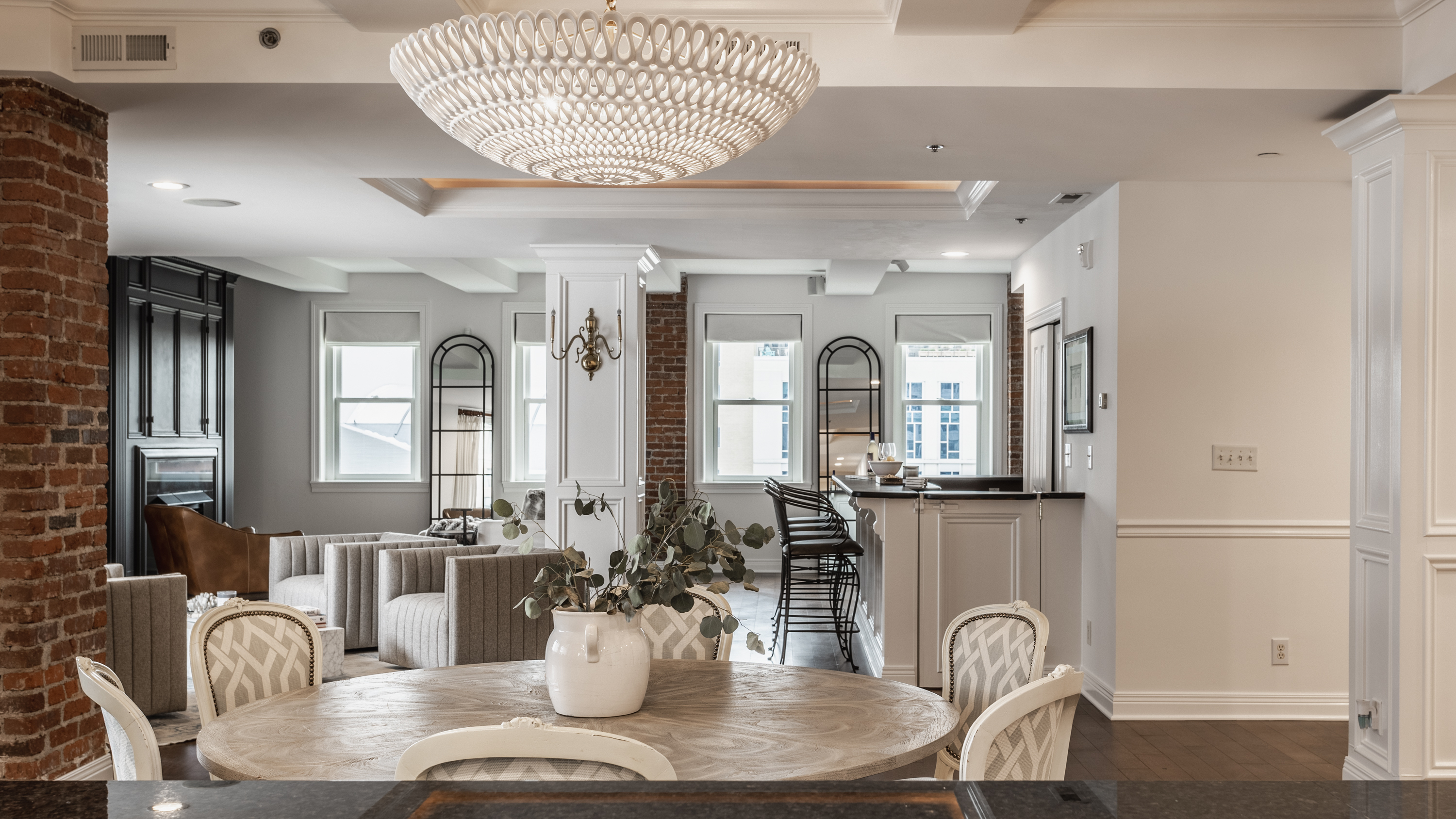 110 E Washington St. #900 Unit: 900