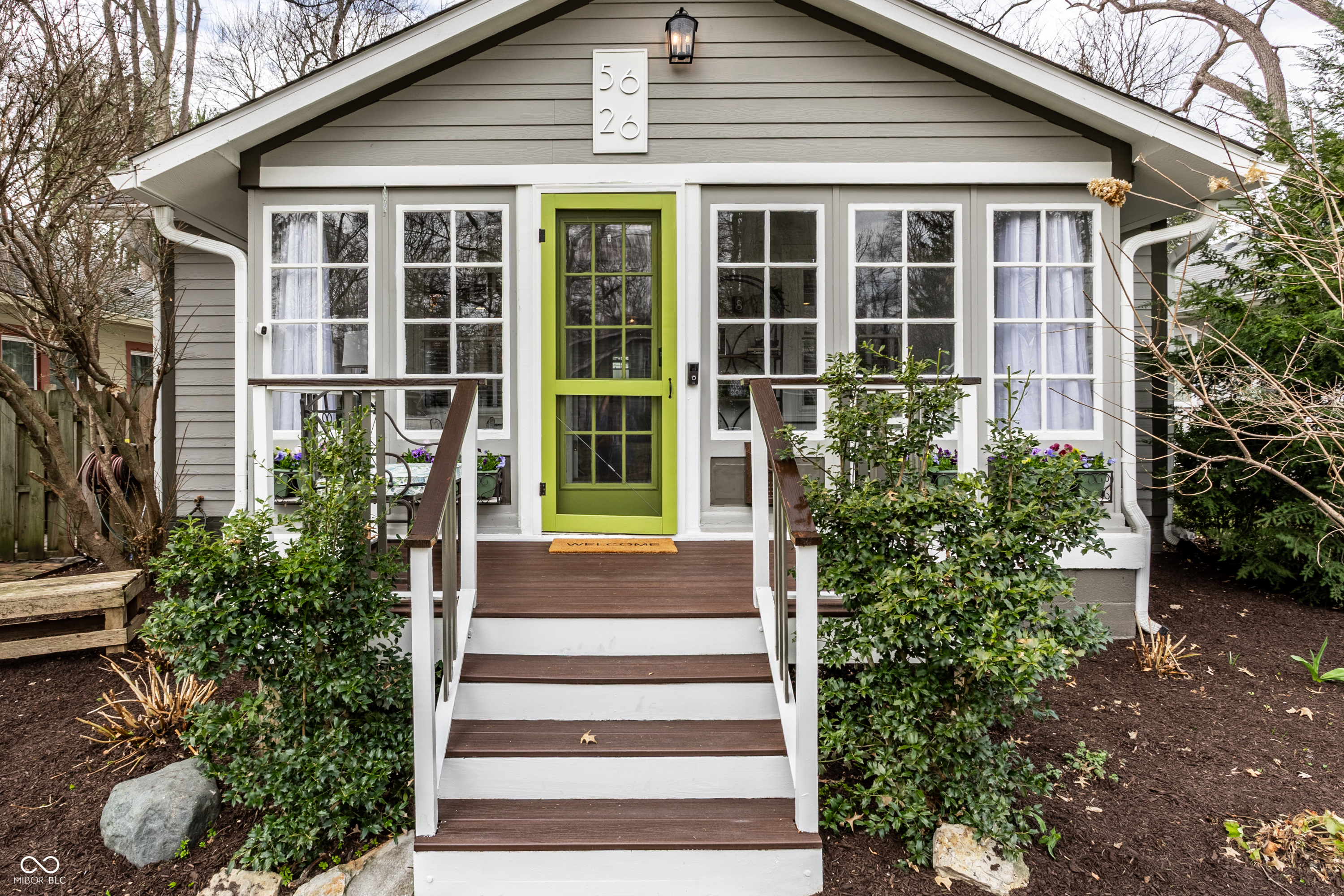 5626 Winthrop Avenue