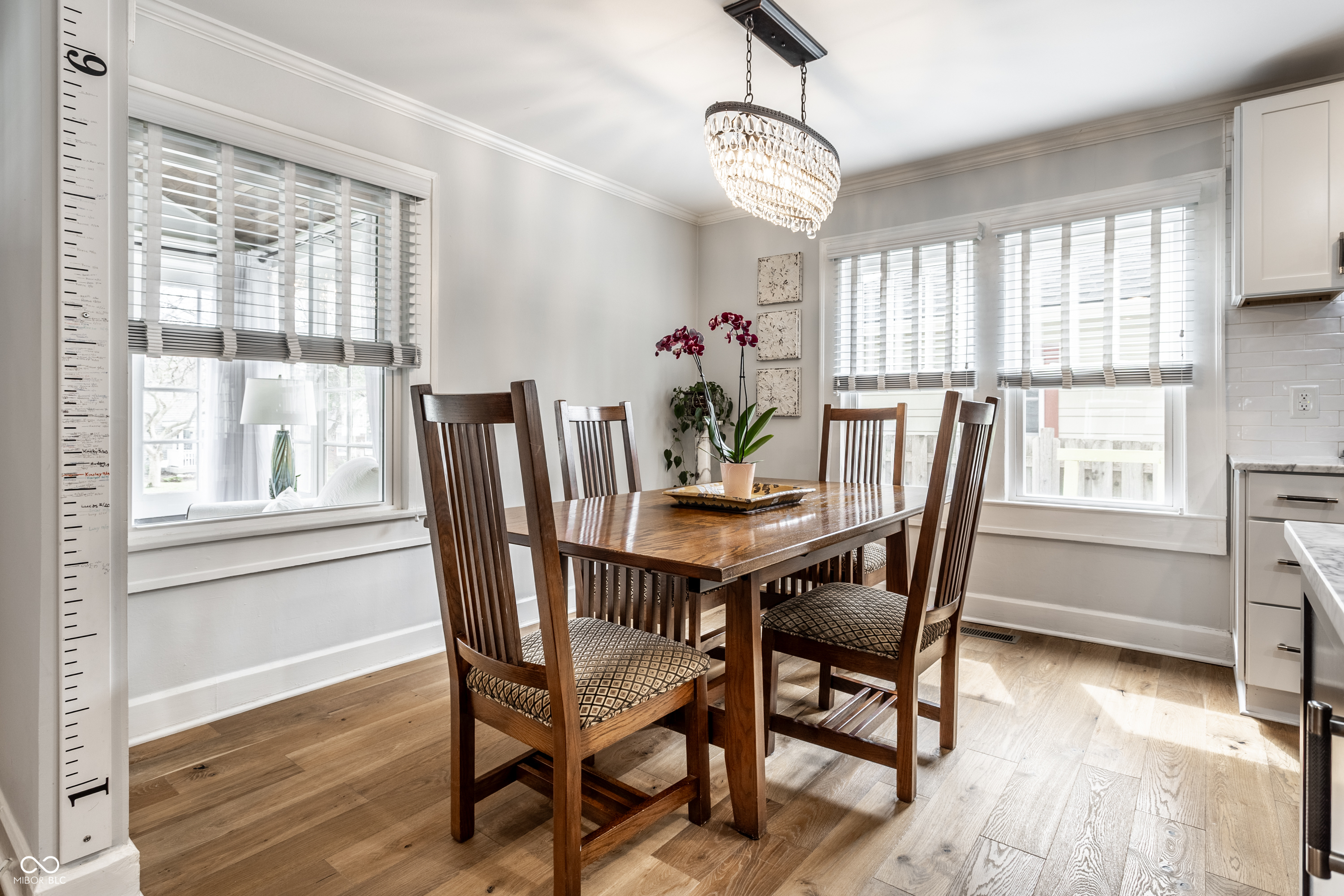 5626 Winthrop Avenue