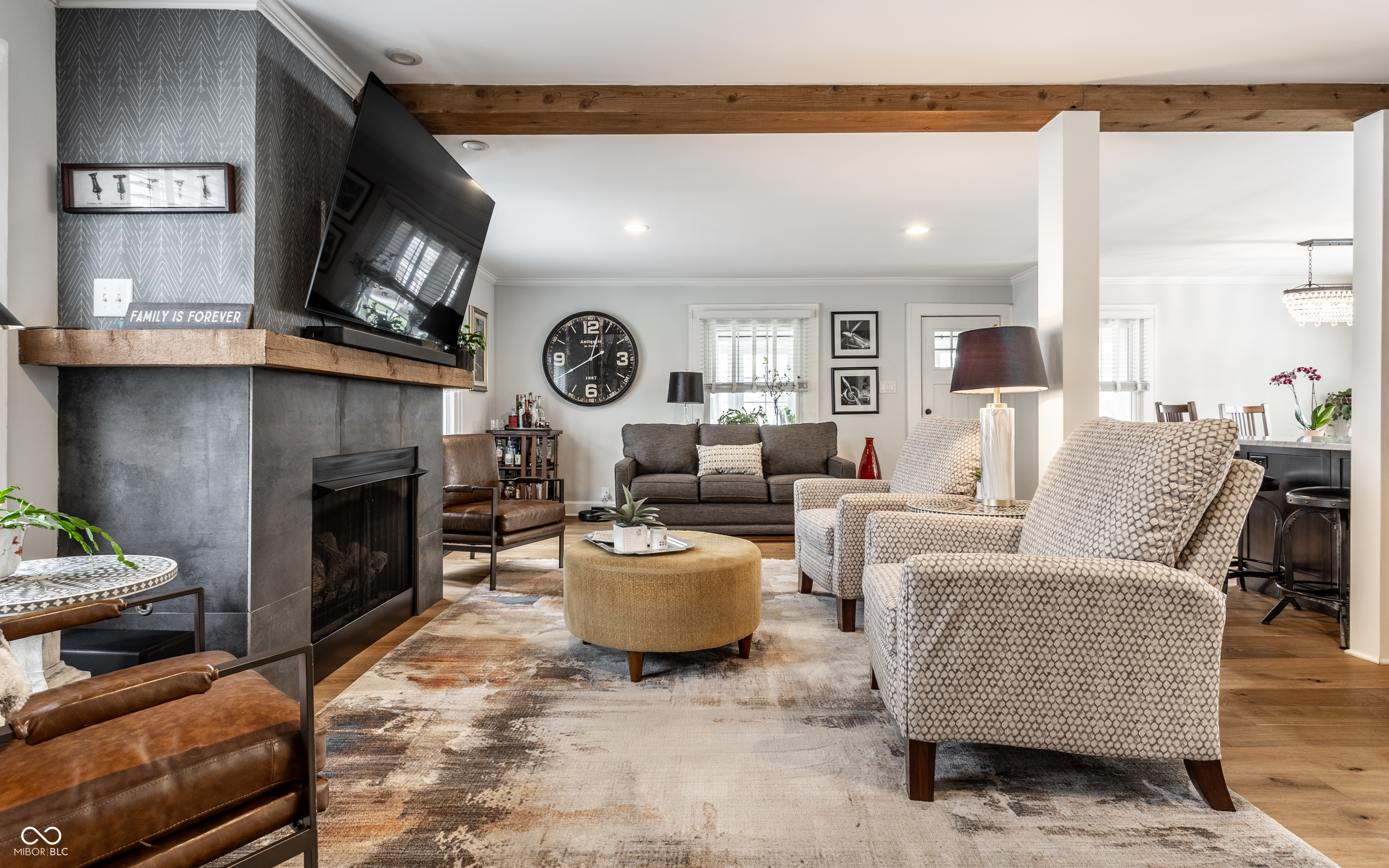 5626 Winthrop Avenue