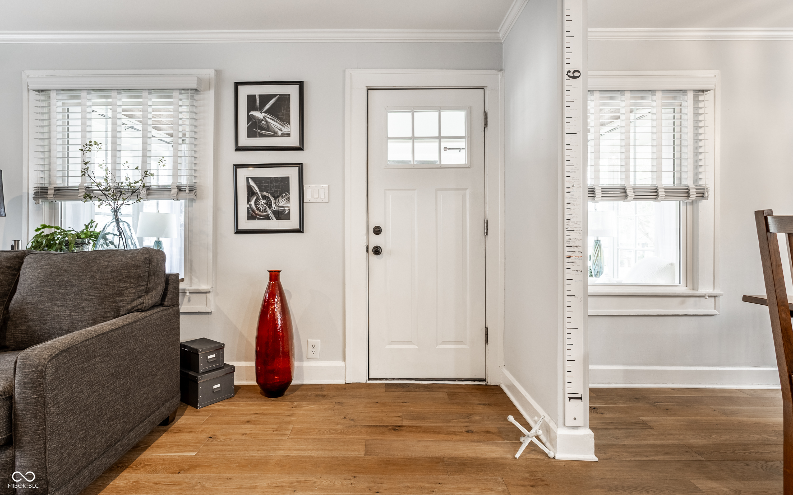 5626 Winthrop Avenue